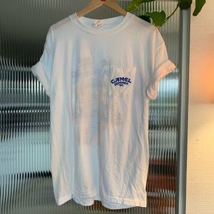A PACK OF CAMELS VINTAGE TEE